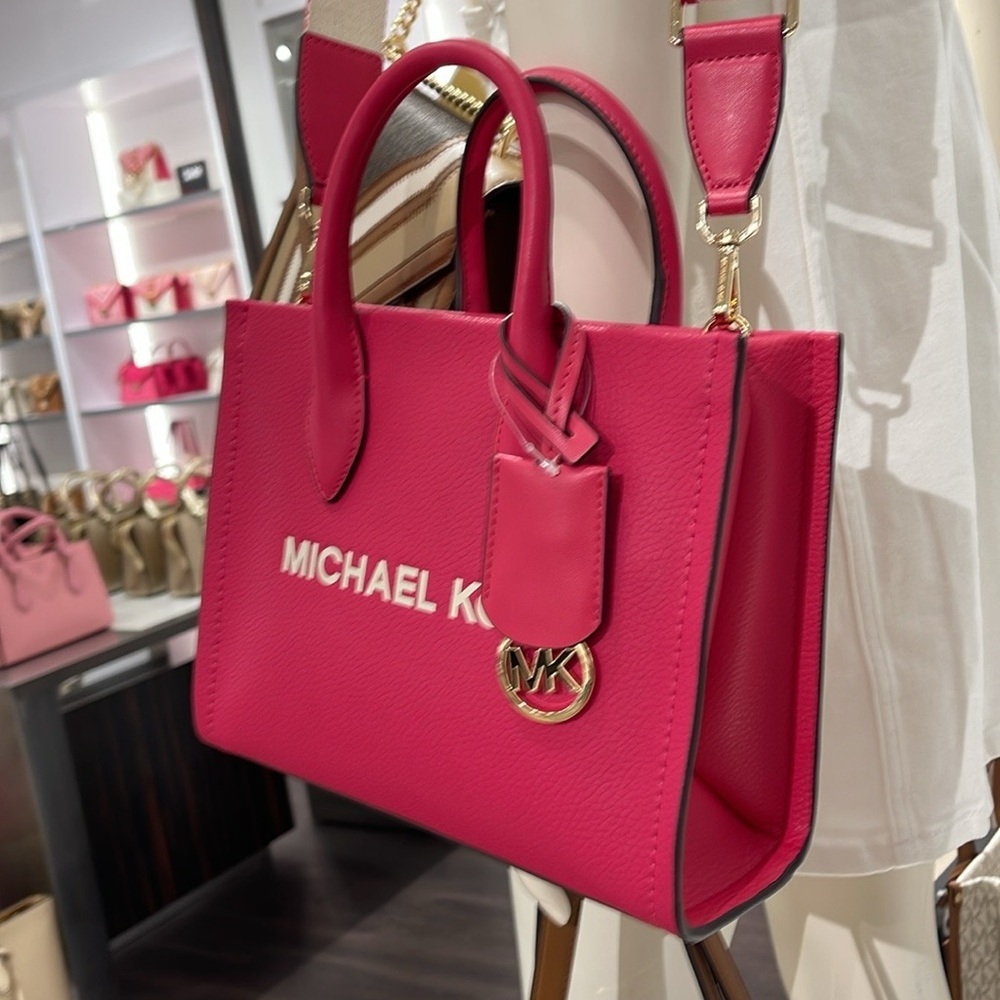 MICHAEL KORS
Mirella Small Pebbled Leather Crossbody Bag Tote 
Electric Pink
NWT - Picture 14 of 16